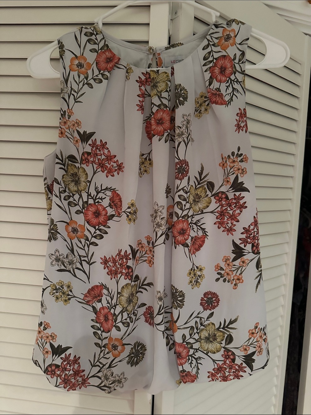 Liz Claiborne White Floral Sleeveless Blouse
